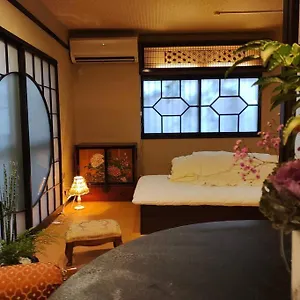 manyo-kyo-tsubaki-villa.alltokyohotels.com/